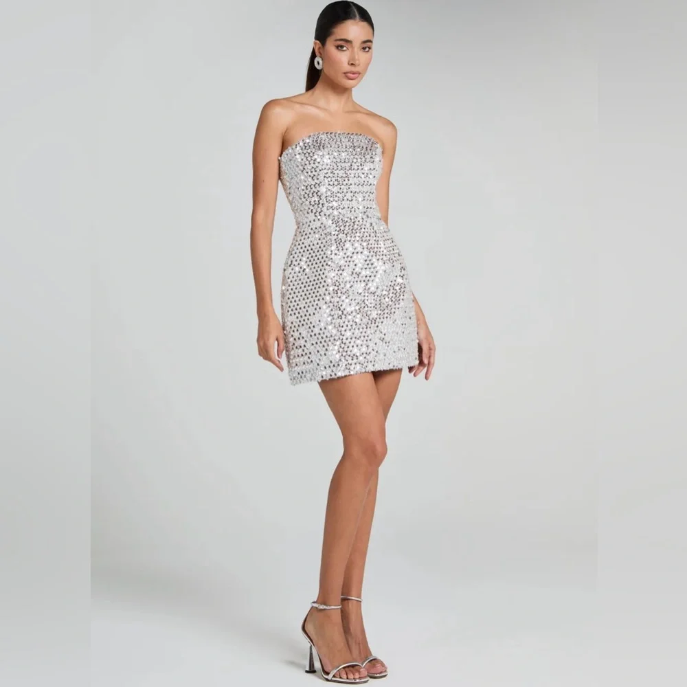 NEW WITH TAG NADINE MERABI LUCIA SHORT 
SILVER DRESS SIZE M - Picture 6 of 15